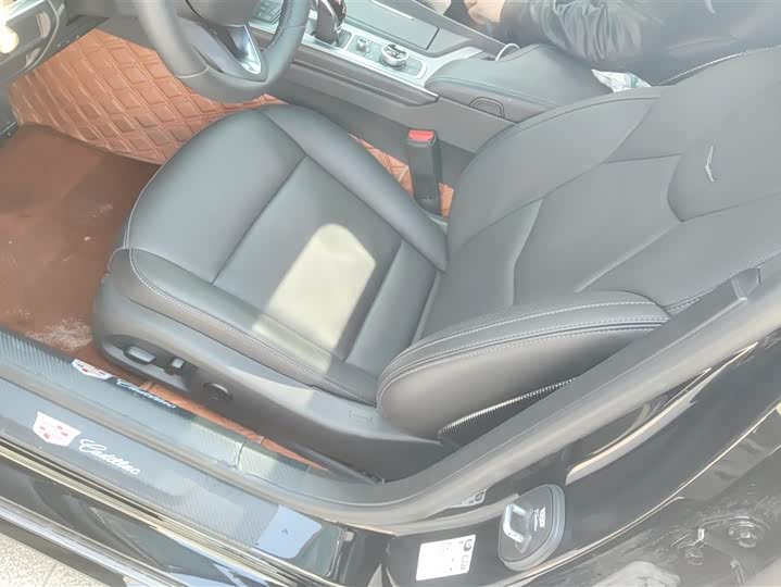 Photo 9 - Cadillac CT5