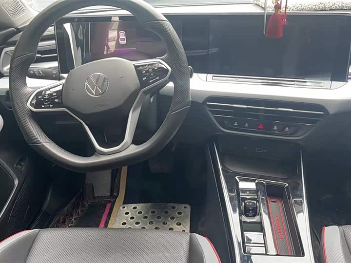 Фото 4 - Volkswagen Lamando L