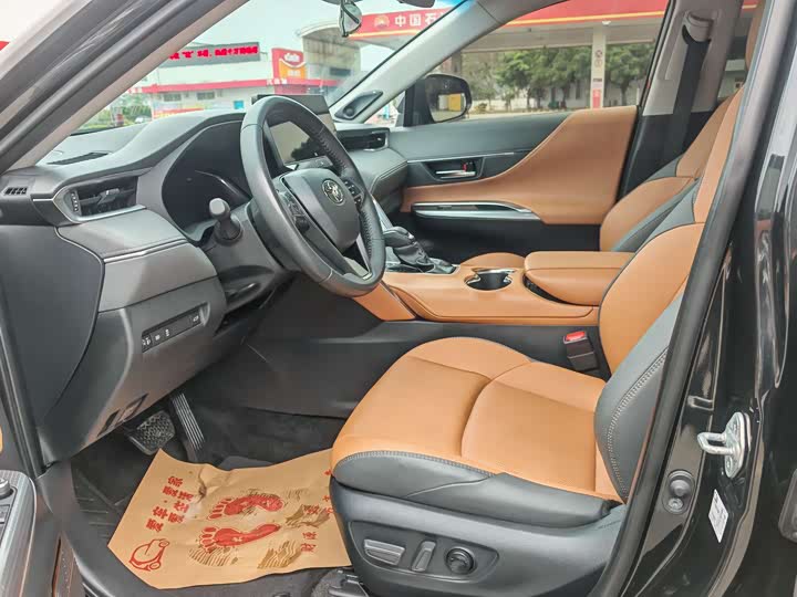 Фото 7 - Toyota Venza