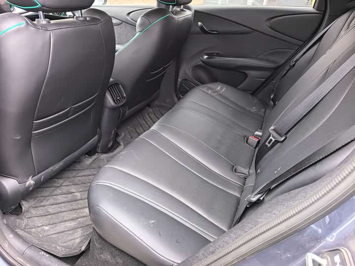 Фото 5 - BYD Dolphin