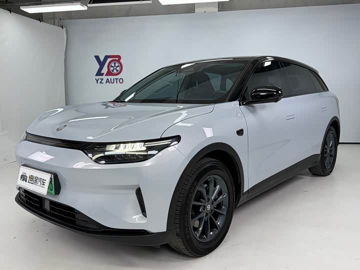 Photo 1 - Leapmotor C11