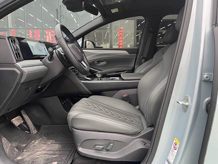 Фото 4 - BYD Song L DM-i Hybrid