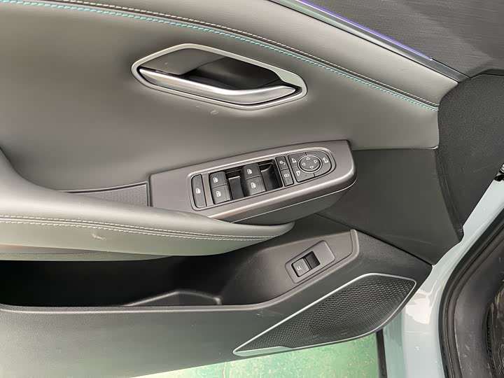 Фото 7 - BYD Song L DM-i Hybrid