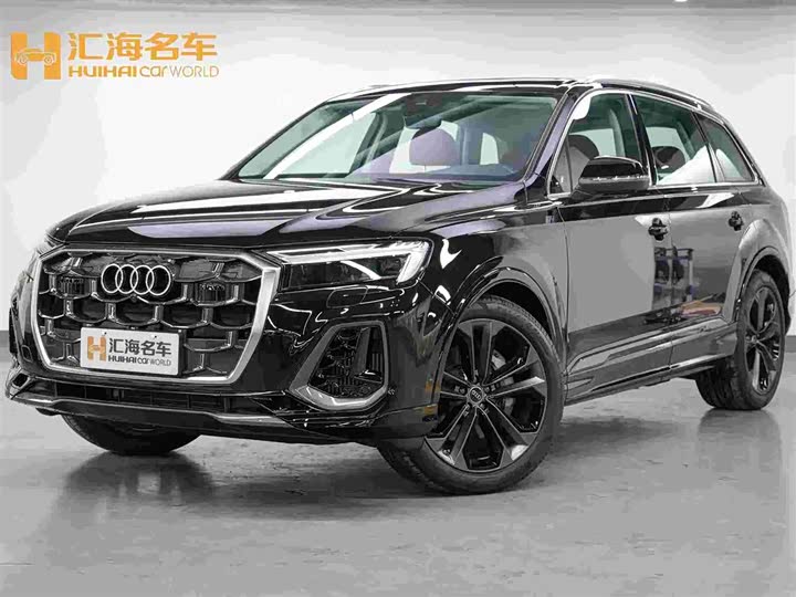 Фото 1 - Audi Q7