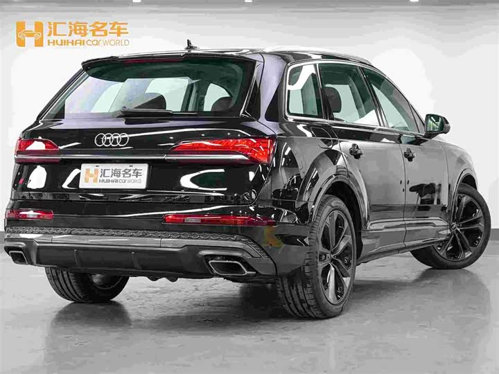 Фото 6 - Audi Q7