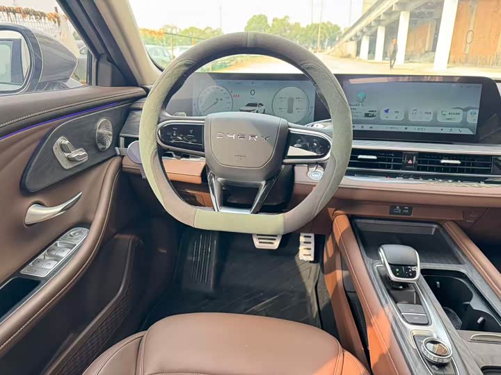 Фото 8 - Chery Arrizo 8