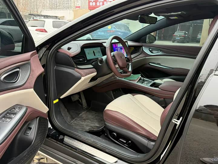 Фото 4 - BYD Seal