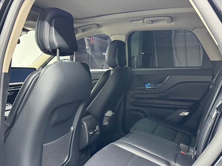 Фото 5 - Lincoln Corsair