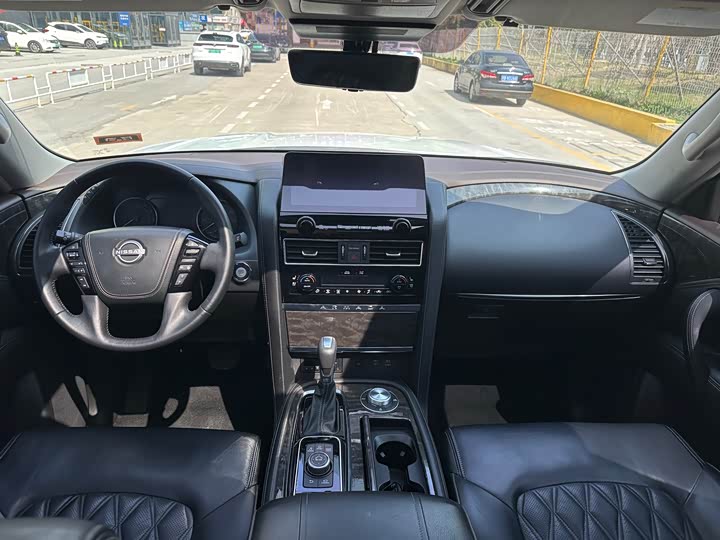 Фото 6 - Nissan Armada