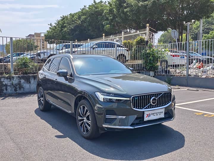 Фото 3 - Volvo XC60