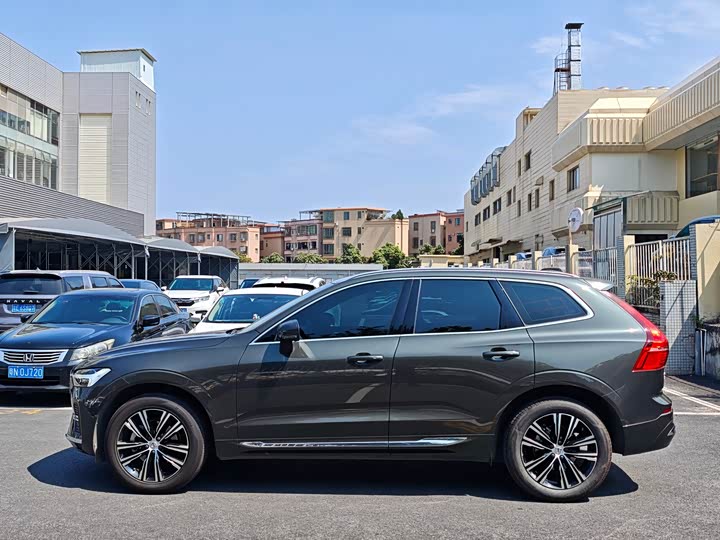 Фото 7 - Volvo XC60