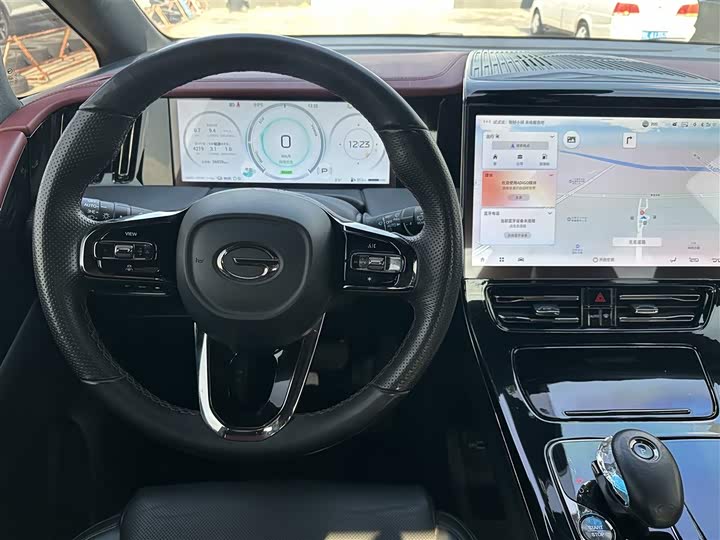 Фото 7 - GAC Trumpchi E9