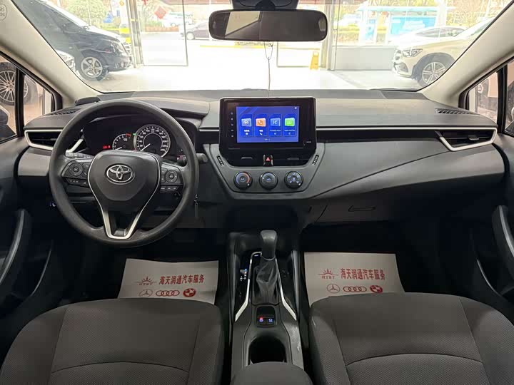 Фото 5 - Toyota Corolla