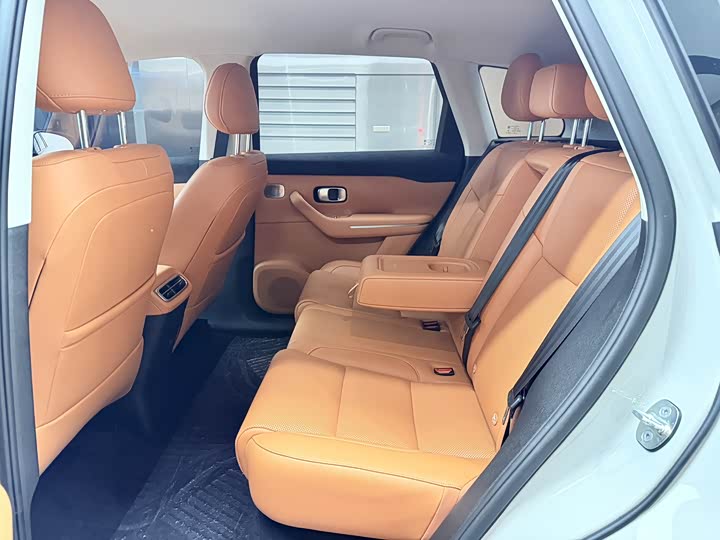 Фото 6 - Leapmotor C10