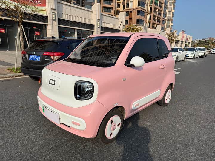 Фото 1 - Bestune Pony