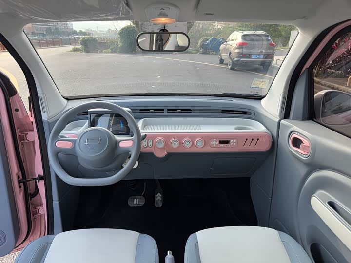 Фото 5 - Bestune Pony