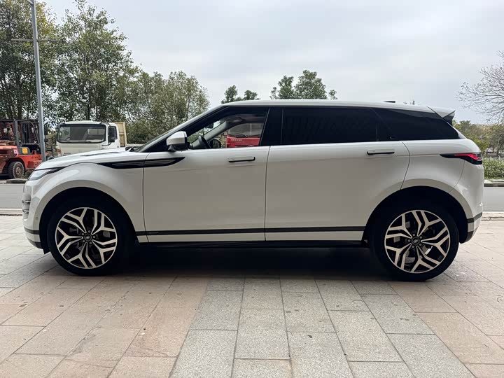 Фото 4 - Land Rover Range Rover Evoque L
