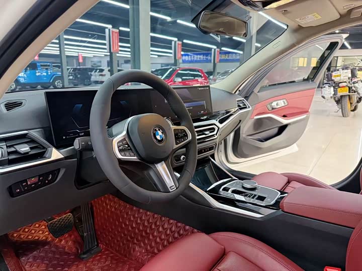 Фото 5 - BMW 3 Series