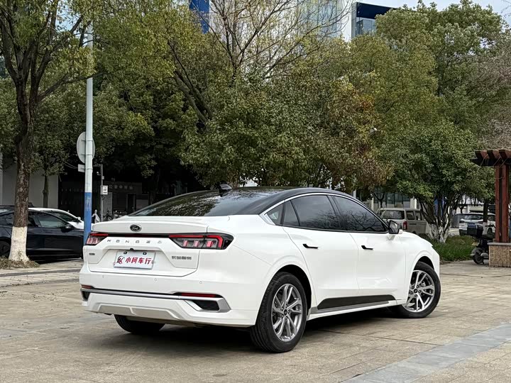 Photo 5 - Ford Mondeo