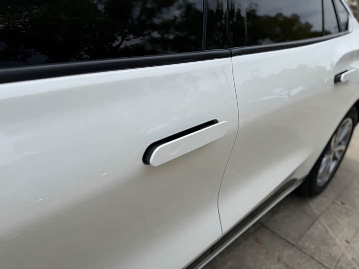 Photo 8 - Ford Mondeo