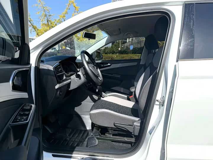 Фото 4 - Jetta VS5