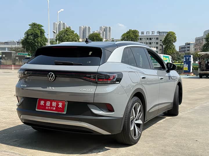 Фото 4 - Volkswagen ID.4 Crozz