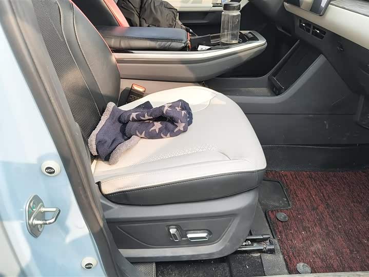 Photo 8 - Jetour Dashing