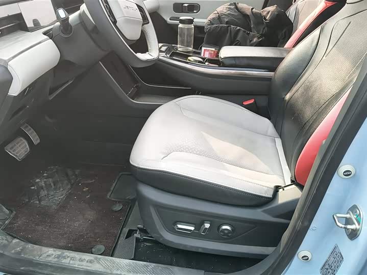 Photo 9 - Jetour Dashing