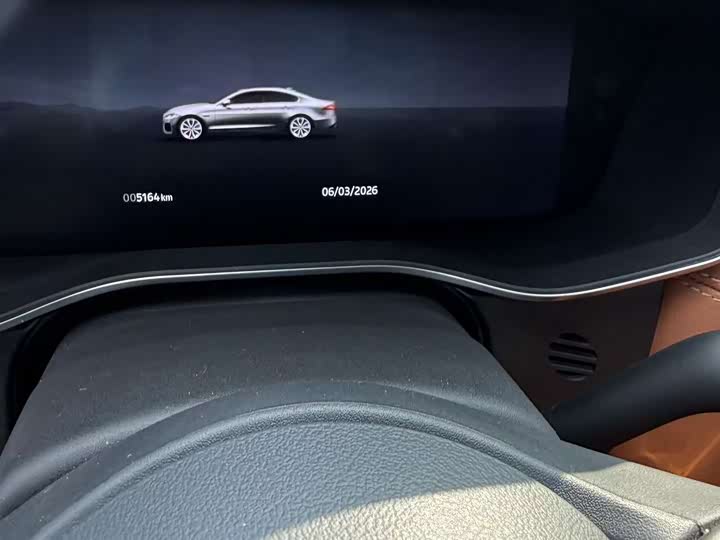 Фото 6 - Jaguar XF L