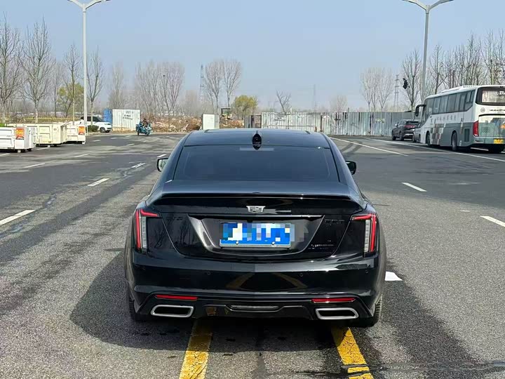 Фото 8 - Cadillac CT5