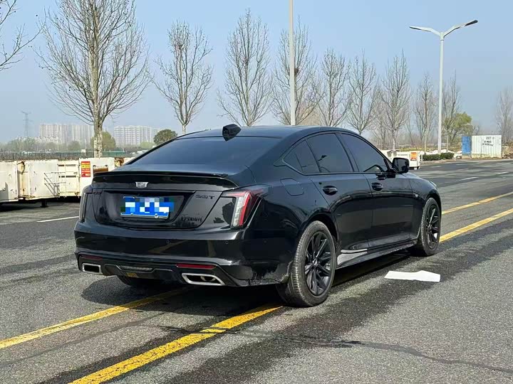 Фото 9 - Cadillac CT5