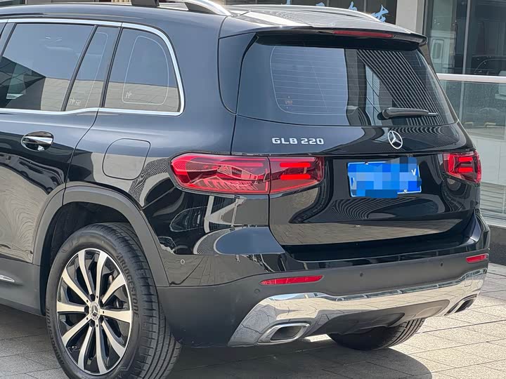 Mercedes-Benz GLB-Class 2024 2024款 GLB 220 时尚型