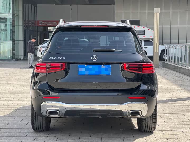 Mercedes-Benz GLB-Class 2024 2024款 GLB 220 时尚型
