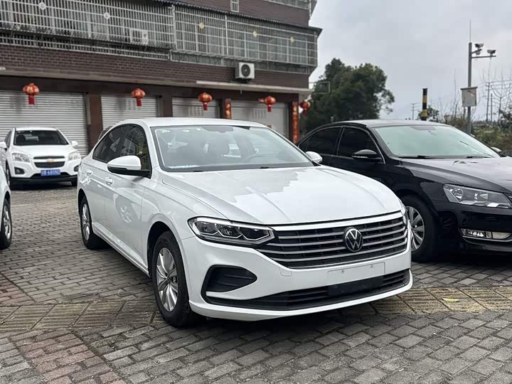 Фото 1 - Volkswagen Lavida