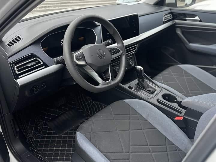 Фото 2 - Volkswagen Lavida