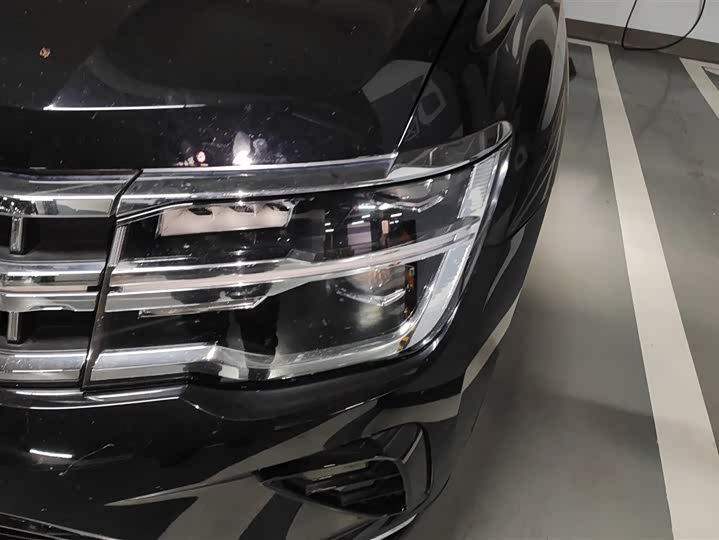 Photo 5 - Volkswagen Teramont Pro