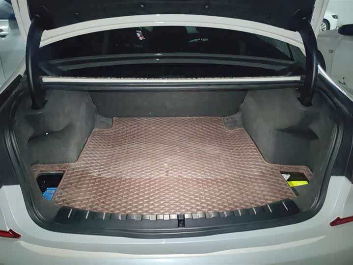 Фото 4 - BMW 3 Series