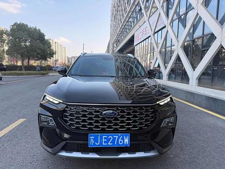 Photo 2 - Ford Equator Sport