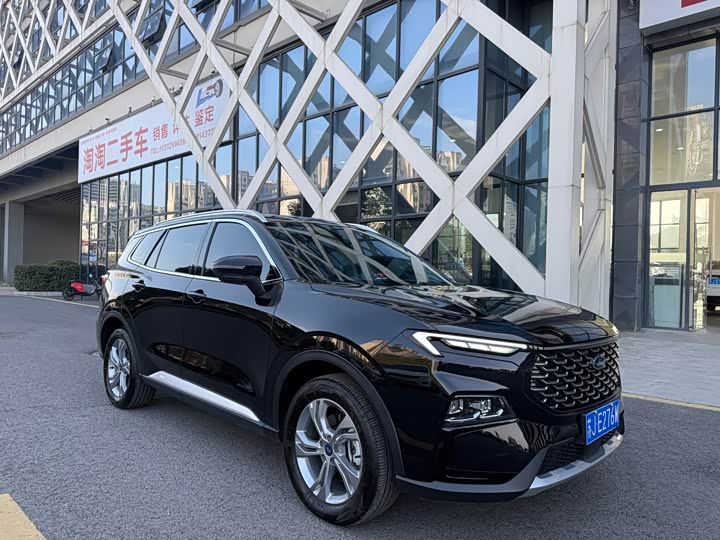 Photo 3 - Ford Equator Sport