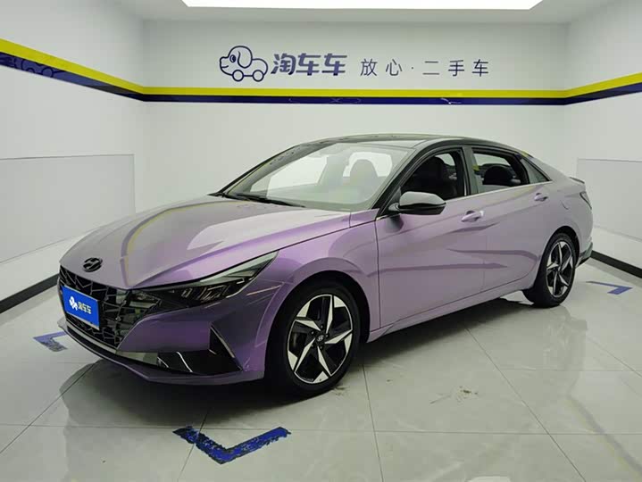 Photo 1 - Hyundai Elantra N line