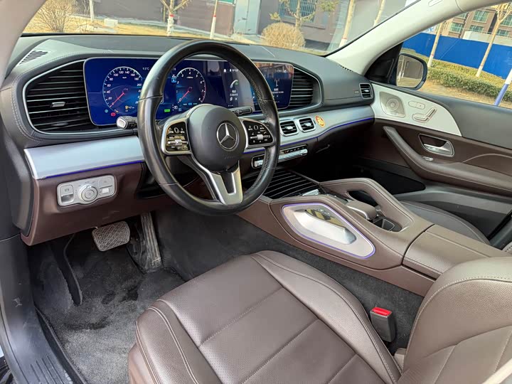 Фото 4 - Mercedes-Benz GLE-Class