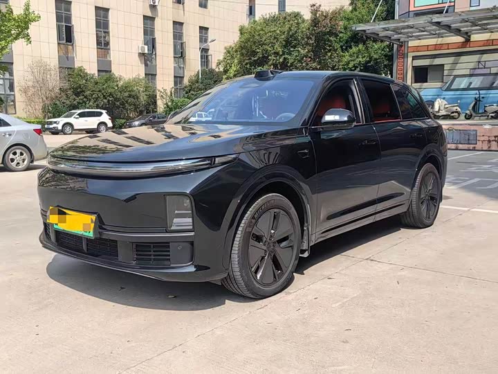 Фото 1 - LiXiang L7