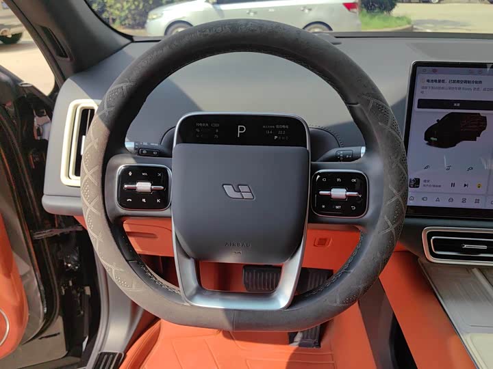 Фото 9 - LiXiang L7