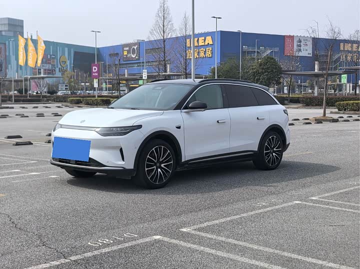 Фото 1 - Leapmotor C11