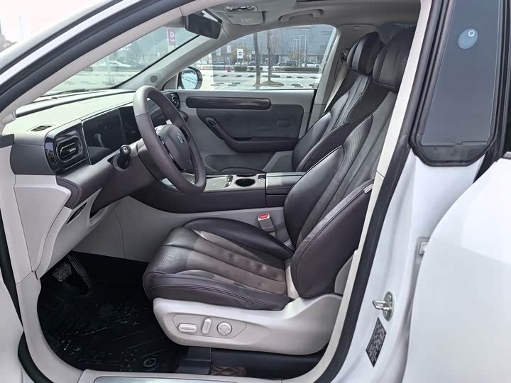 Фото 7 - Leapmotor C11