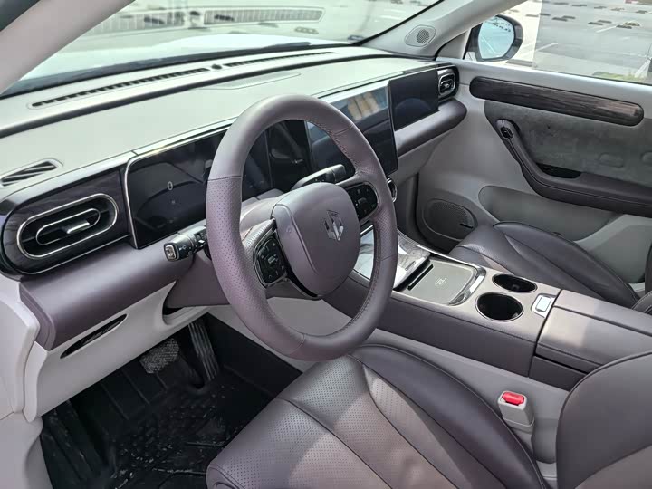 Фото 8 - Leapmotor C11