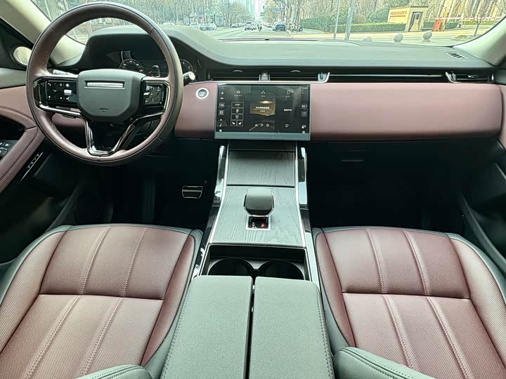 Фото 8 - Land Rover Range Rover Evoque L