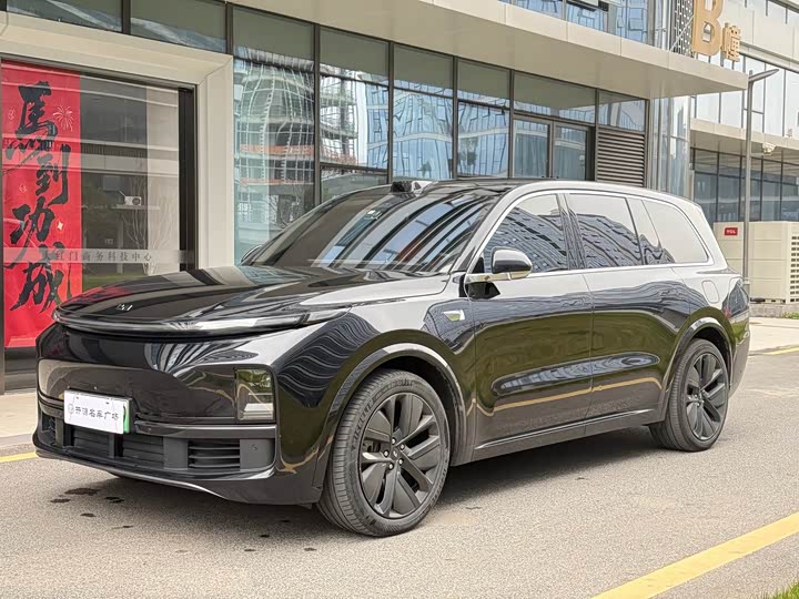 Фото 1 - LiXiang L9