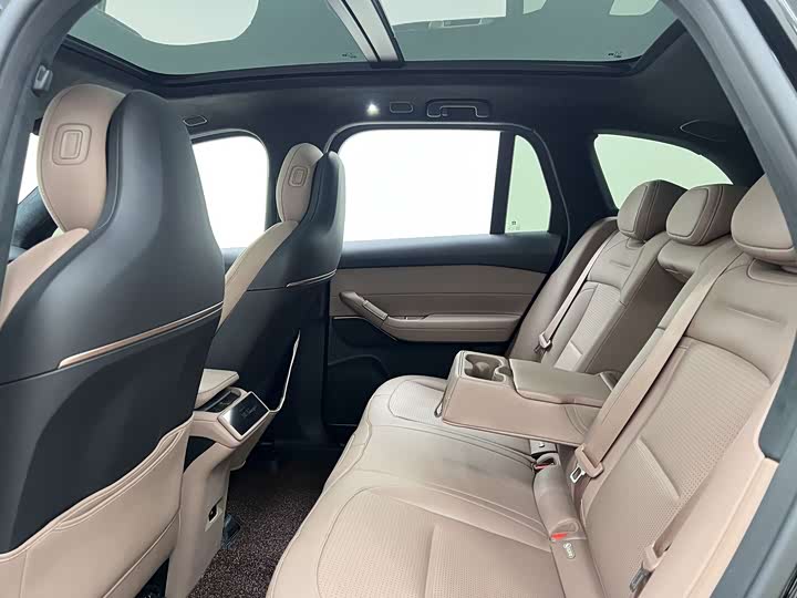 Фото 9 - Nio ES6