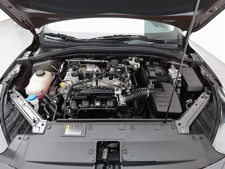 Фото 6 - MG Motor 5